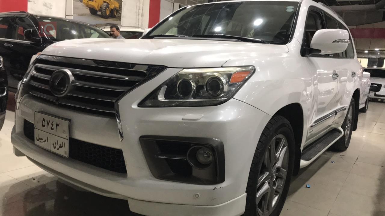 Lexus LX